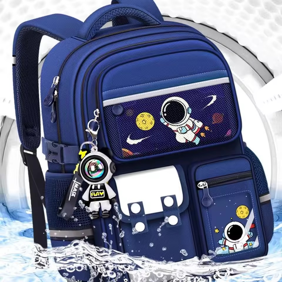 PLECAK KOSMONAUTA / 2 KOLORY / 2 ROZMIARY